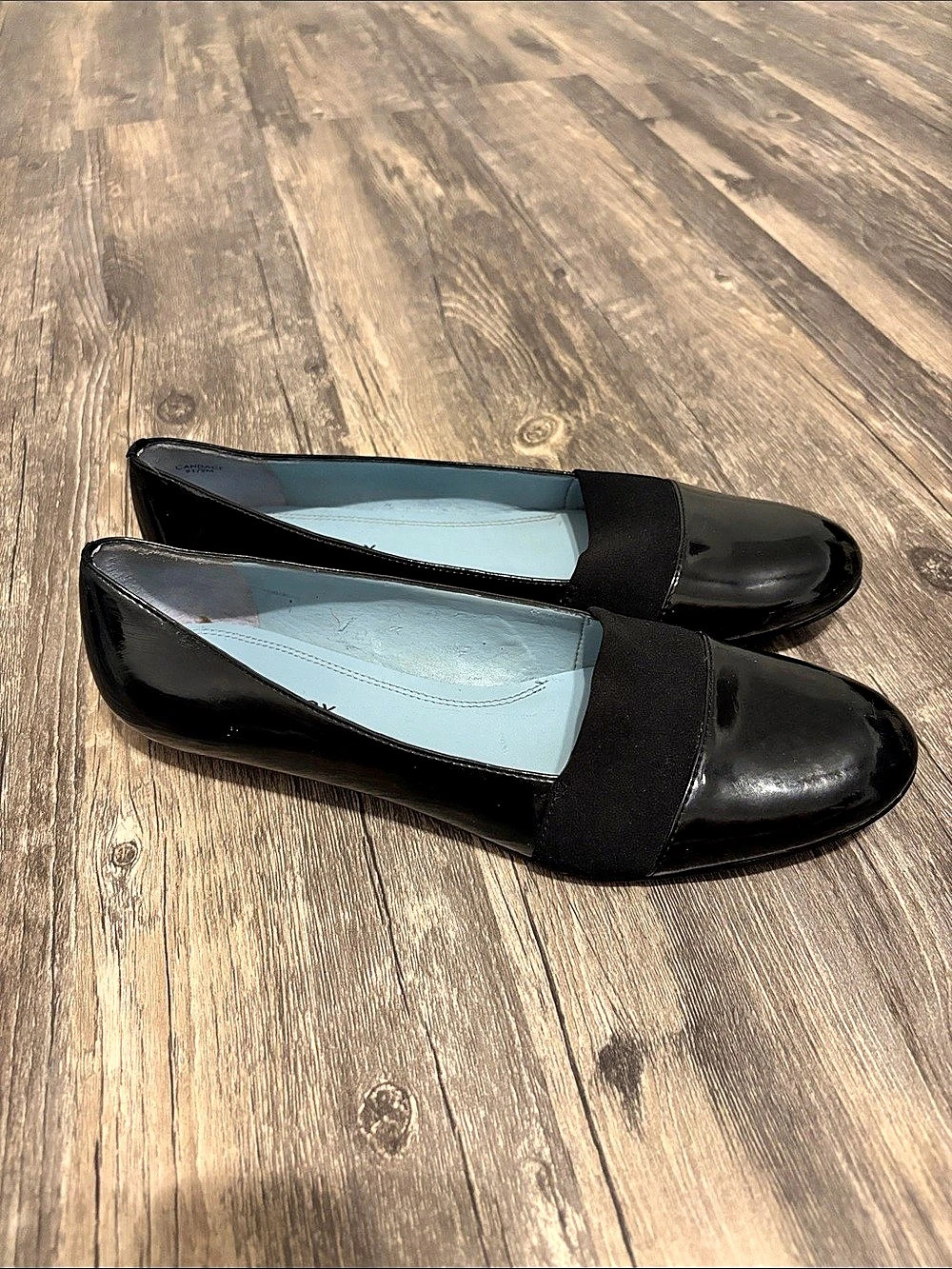 Ellen Tracy Arron Cap Toe Flat Black Flats